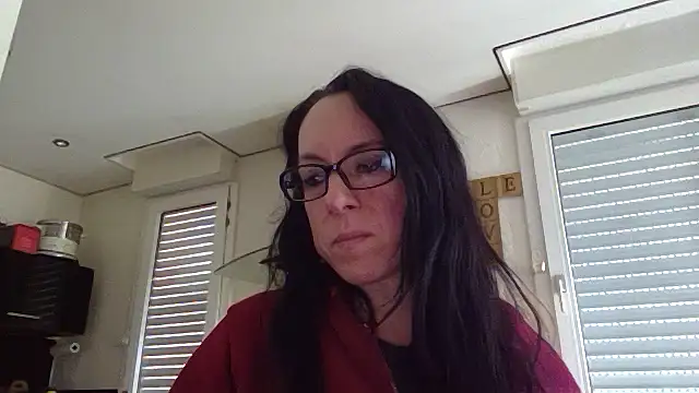 Snapshot of FITGIRL-MAEVA chatting on 02-22-26, 11:42 FITGIRL-MAEVA online show from 02-22-26, 11:42