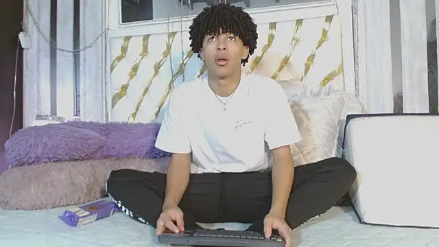 ian smith  online show from 04-15-26, 11:28