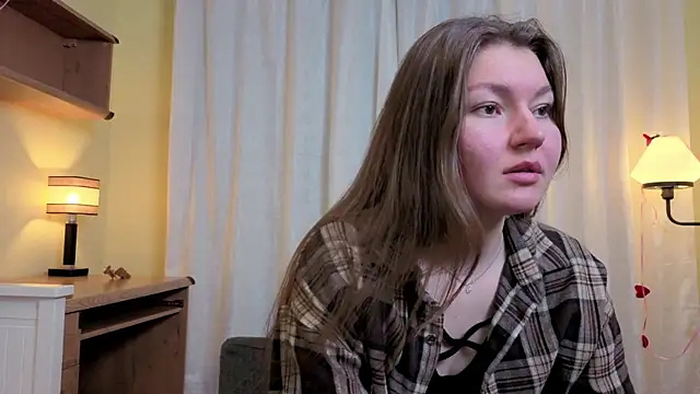 Snapshot of TobiMillinor chatting on 02-09-26, 05:17 TobiMillinor online show from 02-09-26, 05:17