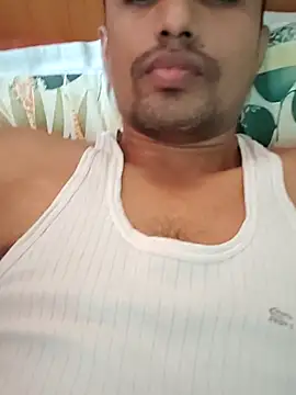 Mumbai handsom92 online show from 04-14-26, 09:26