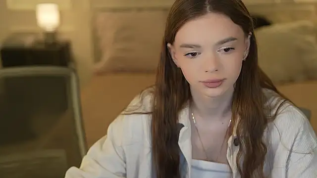 Snapshot of Zlata_Sky chatting on 07-12-26, 02:41 Zlata Sky online show from 07-12-26, 02:41