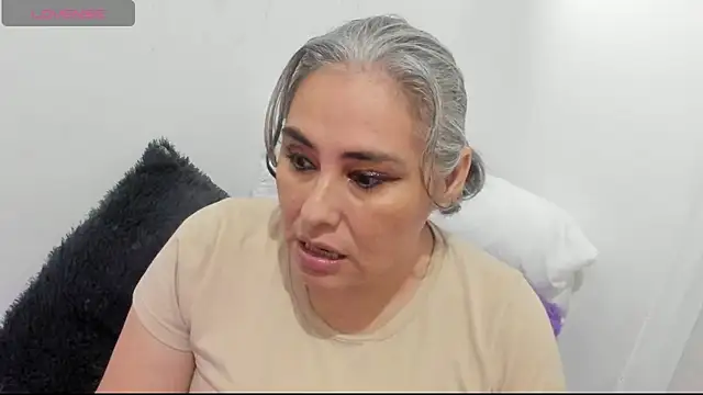 mature gold1 online show from 02-09-26, 11:47