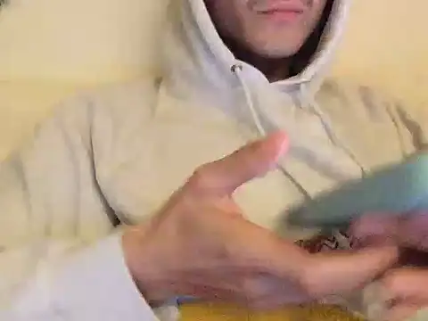 trippydove8 online show from 02-01-26, 06:06