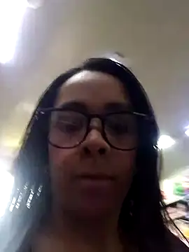 Snapshot of paula_lopez__ chatting on 04-29-26, 05:17 paula lopez online show from 04-29-26, 05:17