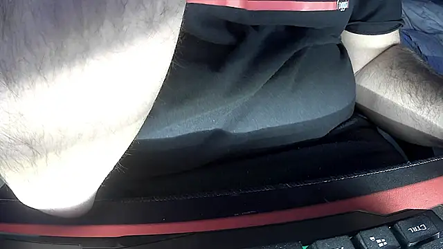 Snapshot of no-name15 chatting on 02-01-26, 01:04 no-name15 online show from 02-01-26, 01:04