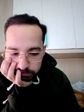 Snapshot of no-name15 chatting on 02-07-26, 09:13 no-name15 online show from 02-07-26, 09:13