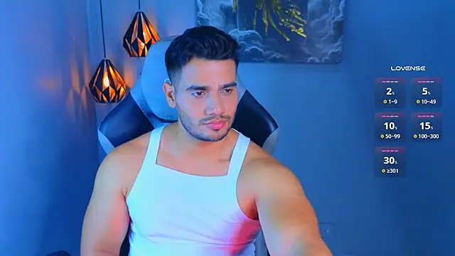 Snapshot of AndresRodriguez1 chatting on 02-10-26, 01:32 AndresRodriguez1 online show from 02-10-26, 01:32