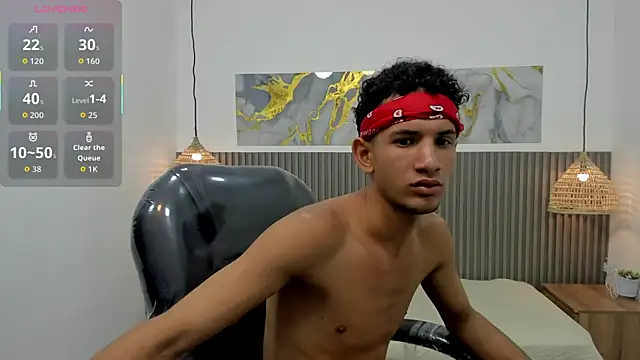 JDWhite18 online show from 04-12-26, 04:28