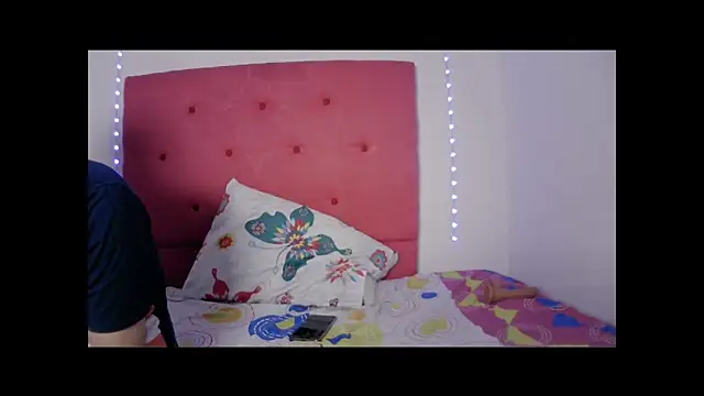 Snapshot of kereyter2 chatting on 02-15-26, 07:51 kereyter2 online show from 02-15-26, 07:51