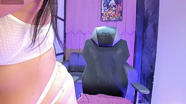 Snapshot of shaden_ chatting on 02-10-26, 08:35 shaden online show from 02-10-26, 08:35