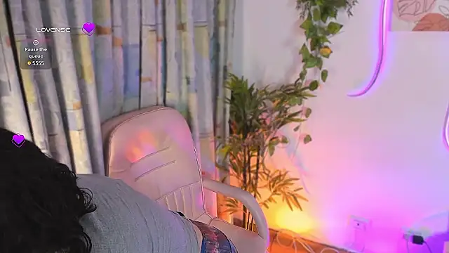 Sylvara bx online show from 03-28-26, 12:49