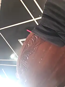 Snapshot of cutikell chatting on 02-01-26, 12:04 cutikell online show from 02-01-26, 12:04