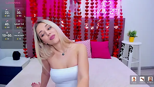 Snapshot of MIla_Stunning chatting on 02-06-26, 01:32 MIla Stunning online show from 02-06-26, 01:32