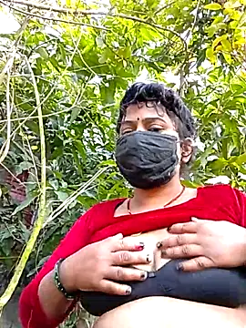 Snapshot of rasim_sexe chatting on 02-21-26, 10:27 rasim sexe online show from 02-21-26, 10:27