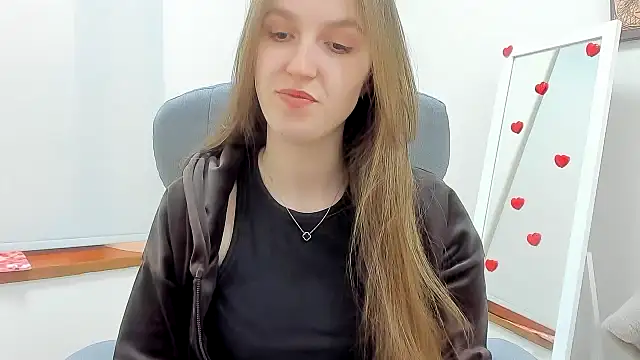 Snapshot of Nessi-Morris chatting on 02-17-26, 09:50 Nessi-Morris online show from 02-17-26, 09:50