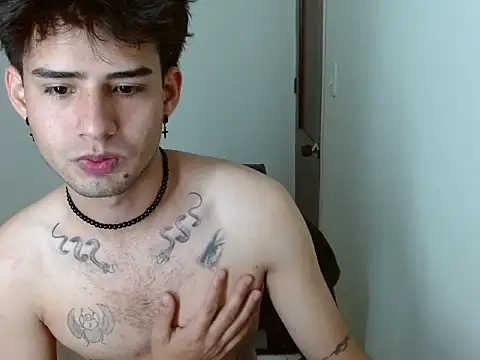 mike smith03 online show from 04-13-26, 03:50