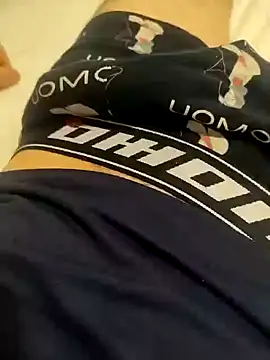 Snapshot of bansjjsjxb chatting on 02-18-26, 07:15 bansjjsjxb online show from 02-18-26, 07:15