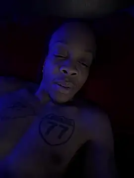 Snapshot of Suavea757 chatting on 02-03-26, 02:53 Suavea757 online show from 02-03-26, 02:53