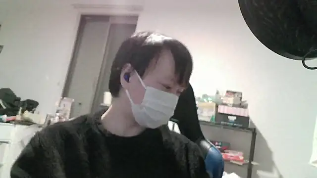 Snapshot of nagi000_go chatting on 02-21-26, 12:06 nagi000 go online show from 02-21-26, 12:06