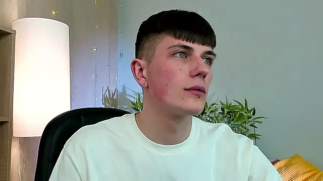 Snapshot of Rony_Joy chatting on 03-02-26, 08:04 Rony Joy online show from 03-02-26, 08:04