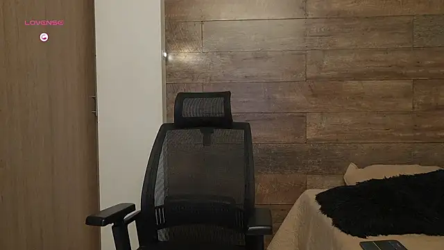 connor h1 online show from 02-28-26, 04:24