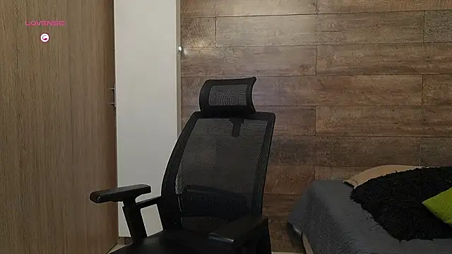 connor h1 online show from 03-17-26, 12:15