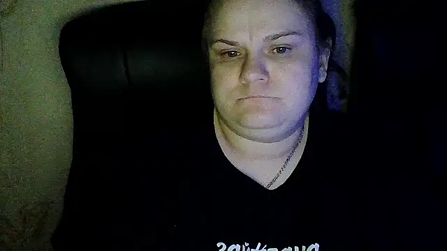 Snapshot of DollyGersoon chatting on 02-12-26, 08:48 DollyGersoon online show from 02-12-26, 08:48