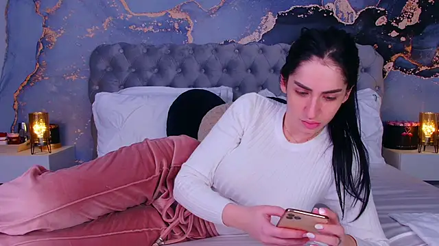 Snapshot of RubyXconner chatting on 02-02-26, 08:29 RubyXconner online show from 02-02-26, 08:29