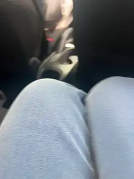 Snapshot of morenalinda22 chatting on 02-05-26, 12:32 morenalinda22 online show from 02-05-26, 12:32