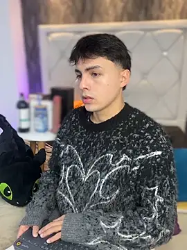 Samu Hott online show from 04-13-26, 08:14