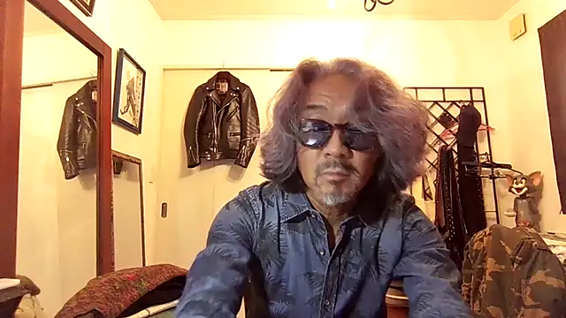 Snapshot of MtaS1 chatting on 02-20-26, 06:26 MtaS1 online show from 02-20-26, 06:26