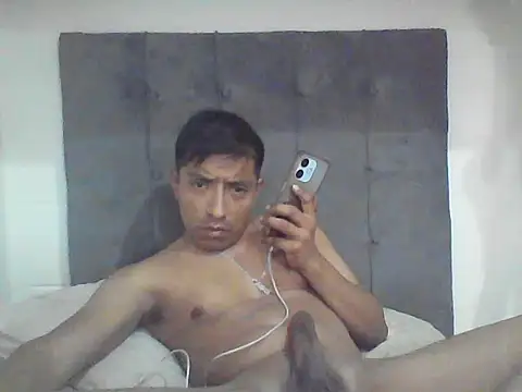 Snapshot of FierrudoMora777 chatting on 05-15-26, 09:33 FierrudoMora777 online show from 05-15-26, 09:33