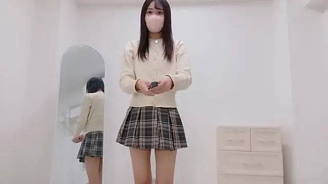 Snapshot of rinochan_v chatting on 03-02-26, 02:02 rinochan v online show from 03-02-26, 02:02