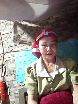 Snapshot of lena-cute chatting on 02-15-26, 10:28 lena-cute online show from 02-15-26, 10:28