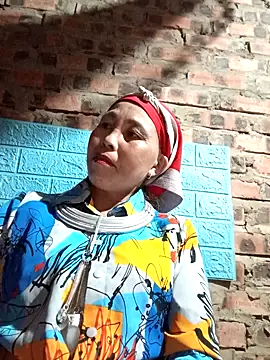 Snapshot of lena-cute chatting on 02-18-26, 12:45 lena-cute online show from 02-18-26, 12:45