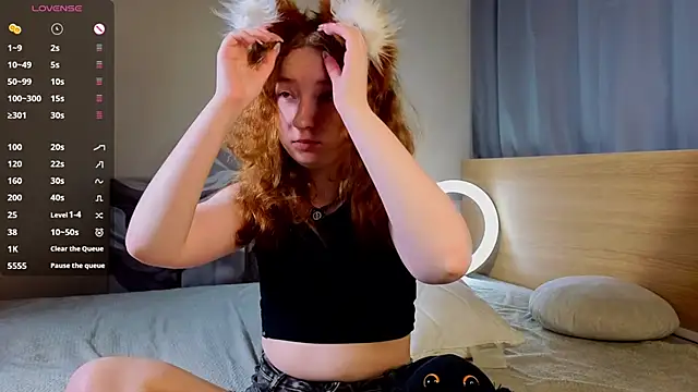 MaraButtrey online show from 06-13-26, 01:03