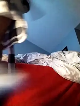 Snapshot of Joecool1009 chatting on 02-25-26, 05:00 Joecool1009 online show from 02-25-26, 05:00