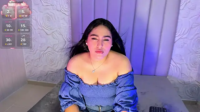 Snapshot of Lya_dubois_ chatting on 03-03-26, 10:15 Lya dubois online show from 03-03-26, 10:15