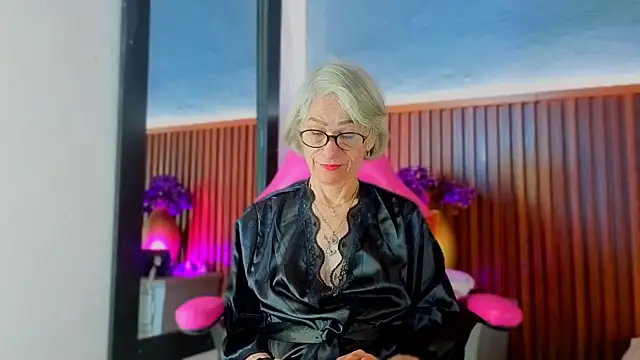 miss monserrate01 online show from 04-09-26, 01:49