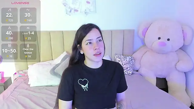 Snapshot of AmberRaiden chatting on 02-12-26, 03:34 AmberRaiden online show from 02-12-26, 03:34