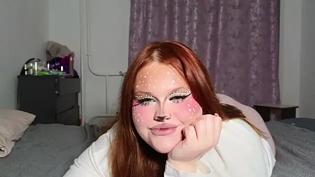 Gloria Thomas online show from 04-16-26, 03:24