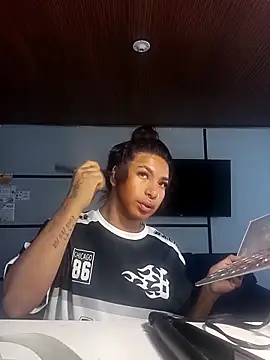 MeelFox online show from 03-16-26, 12:42