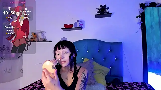 Gemma honey online show from 05-19-26, 01:39