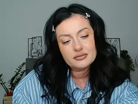 Snapshot of Jasmin0e chatting on 03-26-26, 06:08 Jasmin0e online show from 03-26-26, 06:08