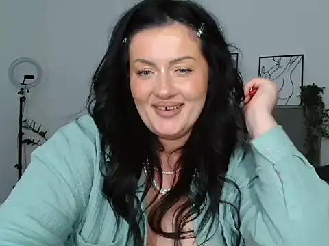 Snapshot of Jasmin0e chatting on 03-27-26, 10:09 Jasmin0e online show from 03-27-26, 10:09