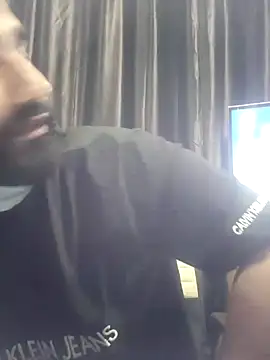 MrCurioX online show from 03-05-26, 02:57