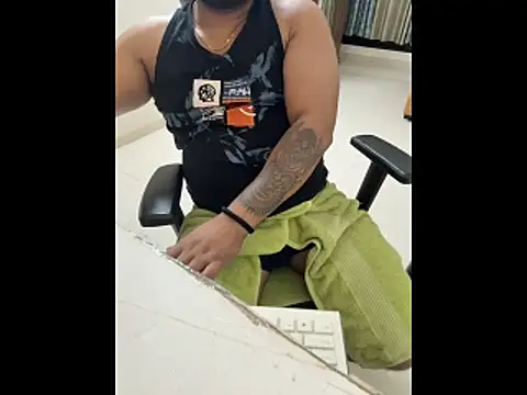 Rah0091 online show from 03-18-26, 06:33