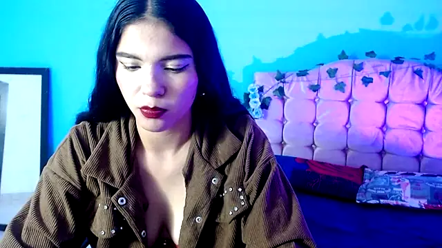 Snapshot of amber_miller18 chatting on 02-24-26, 04:21 amber miller18 online show from 02-24-26, 04:21