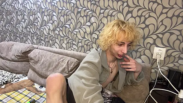 Fred bucks online show from 03-25-26, 03:40