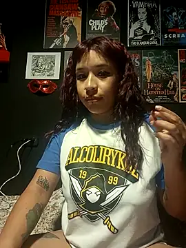 Snapshot of GingerLara chatting on 02-25-26, 02:21 GingerLara online show from 02-25-26, 02:21